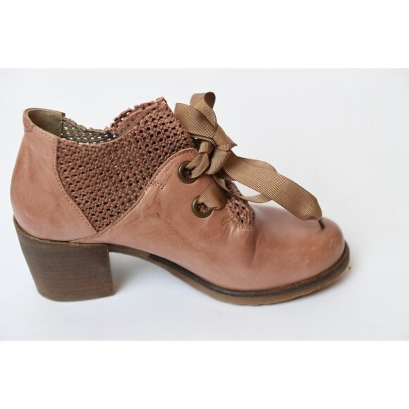 Sundance Casta Leather Rosa Boots Block Heel Bootie Womens Size EU 36 US 6 - Picture 9 of 13